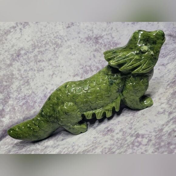 Green Jade Lizard - Picture 4 of 13